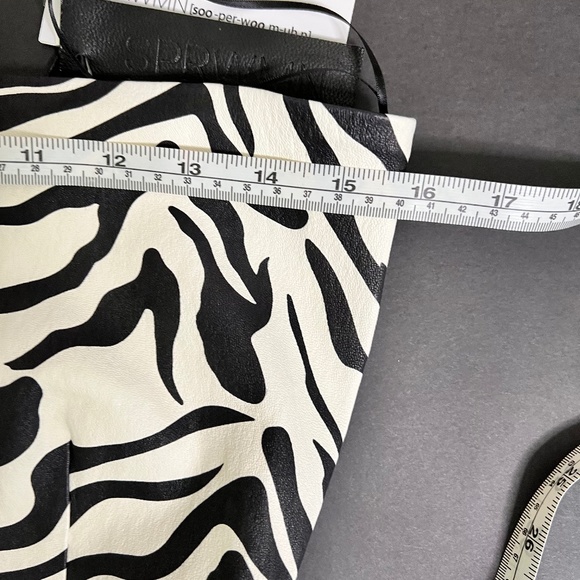 🔥NWT Leather zebra print Knee Length Dress, Size Medium - Picture 10 of 15